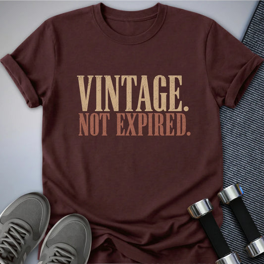 Printify T-Shirt S / Maroon Just Vintage T-Shirt